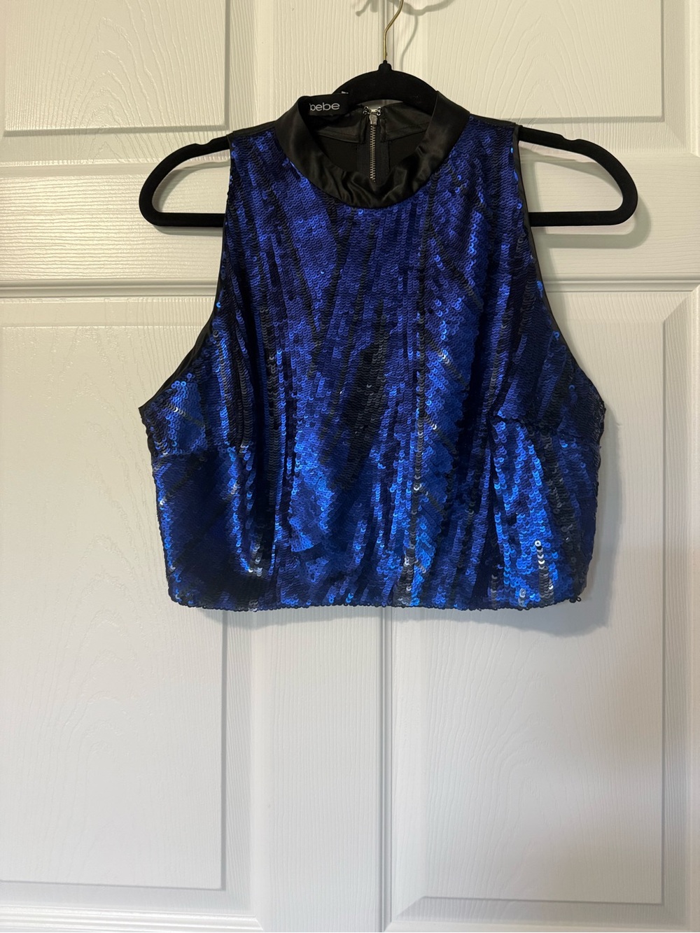 bebe Royal Blue Sequin Sleeveless Crop Top-M - Picture 2 of 7
